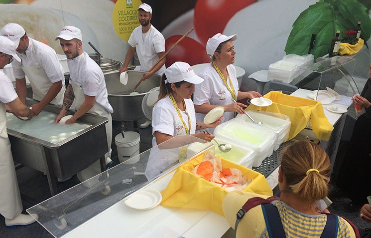 La Mozzarella Stella al Villaggio Coldiretti di Roma